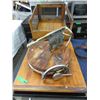 Image 1 : Encased cheese cutter