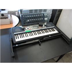 Electric Yamaha keyboard - used