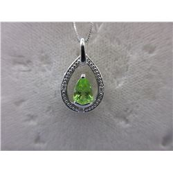 Peridot Necklace set with 3 Diamonds