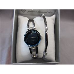 New Silver Tone Watch & Matching Bracelet