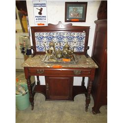Marble top washstand - Circa 1880