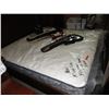 Image 1 : New - King size Kingsdown mattress
