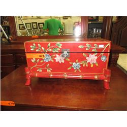 Wood trinket box - used