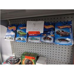 20 New Hot Wheels