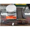 Image 1 : 5 Vintage fly boxes & a knife
