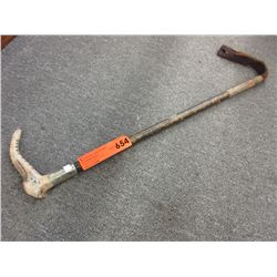 Vintage horn handled riding crop with silver ring