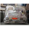 Image 1 : King size 7 piece bed in bag