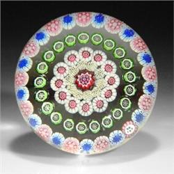 Baccarat 1982 Couronne paperweight