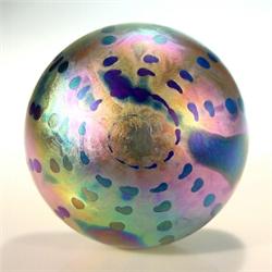 Miscellaneous hollow paperweight