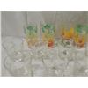 Image 2 : BOX LOT SWANKY SWIG COCKTAIL GLASSES OLD CARS