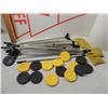 Image 2 : VINTAGE OUTDOOR INDOOR SHUFFLE BOARD SET COMPLETE