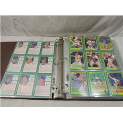 BINDER FULL BASEBALL CARDS CARDINALS DODGERS
