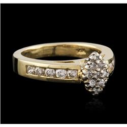 14KT Yellow Gold 0.95ctw Diamond Ring