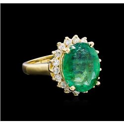 4.82ct Emerald and Diamond Ring - 14KT Yellow Gold