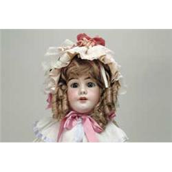 32" SIMON AND HALBIG 949 DOLL