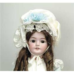 30" SIMON & HALBIG 1079 DOLL. 