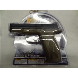 S & W – M & P BB Pistol