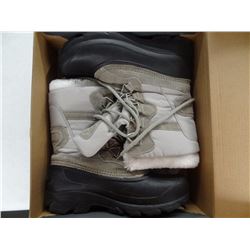 Natural Reflections Womens Winter Boot Sz 6