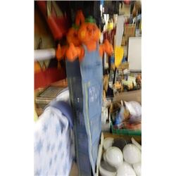 NEW STUFFIE CHILD'S GROWTH CHART - WITH PICTURE POCKETS - 2 PER LOT