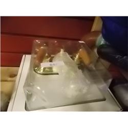 NEW SINK FACET WITH TAPS