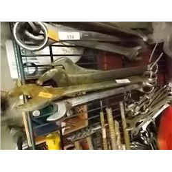 BUNDLE OF LARGE WRENCHES
