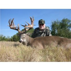 Texas: Cotton Mesa Trophy Whitetail Ranch - Corsicana