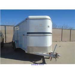 1999 - LOGAN COACH HORSE TRAILER