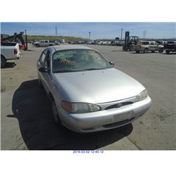 2001 - FORD ESCORT
