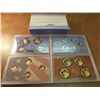 Image 2 : 2009 US PROOF SET (WITH BOX) 18 PIECES LINCOLN CENT SET AND INCLUDES PRESIDENTIAL DOLLARS