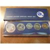 Image 2 : 1967 US SPECIAL MINT SET WITH BOX 40% SILVER JOHN F. KENNEDY HALF DOLLAR