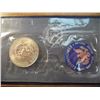 Image 2 : 1972-S  IKE SILVER DOLLAR UNCIRCULATED (BLUE PACK)