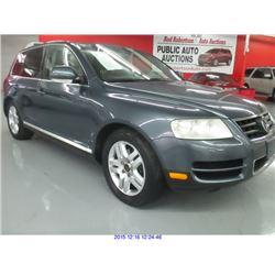 2004 - VOLKSWAGEN TOUAREG!