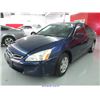 Image 2 : 2005 - HONDA ACCORD!