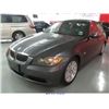 Image 2 : 2006 - BMW 325I!