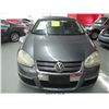 Image 6 : 2006 - VOLKSWAGEN JETTA!