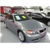 Image 1 : 2006 - BMW 325I!