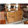 Image 1 : SOLID OAK ANTIQUE MIRRORED BACK SIDEBOARD