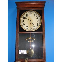 MADE BY SESSIONS CLOCK CO FORRESTVILLE CONNECTICUT USA LARGE WALL CLOCK