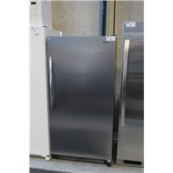 STAINLESS STEEL FRIGIDAIRE ALL FRIDGE