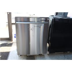 SAMSUNG STAINLESS STEEL FRONT AND INTERIOR DISHWASHER