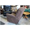 Image 2 : BROWN RECLINER