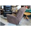 Image 2 : BROWN RECLINER