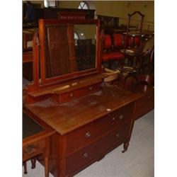MAHOGANY 2 DRAWER DRESSING CHEST Estimate: £50-80...