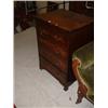 Image 1 : MAHOGANY 2 OVER 3 CHEST OF DRAWERS Estimate: £100-150...