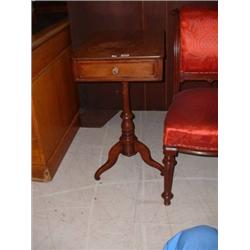 MAHOGANY SINGLE DRAWER TABLE ON TRIPOD BASE Estimate: £50-100...