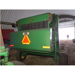 2005 JOHN DEERE 567 ROUND BALER