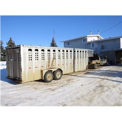 2007 MERRIT 24' TANDEM AXLE FIFTH WHEEL STOCK TRAILER