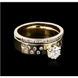 14KT Yellow Gold 0.90ctw Diamond Wedding Ring Set