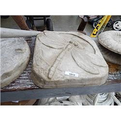 CONCRETE - STEPPING STONE - DRAGON FLY