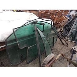 JOHN DEERE TRACTOR WINDOWS